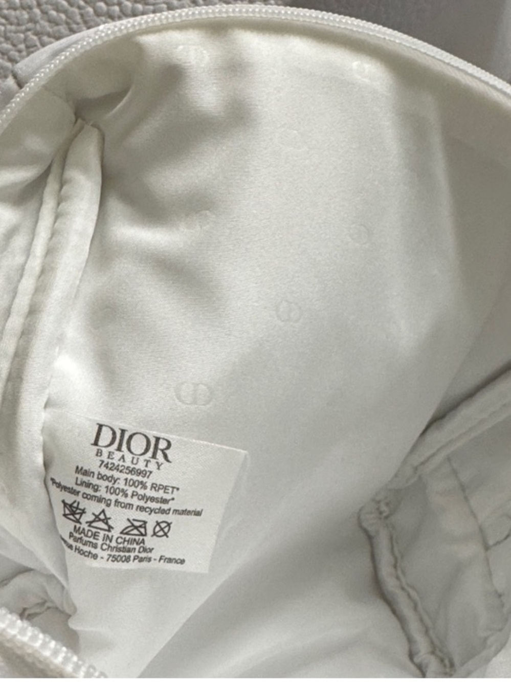 Dior White Quilted Bag with Pearl Accent - Picture 6 of 6